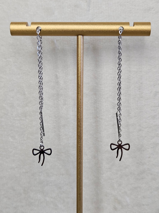 Boucles d'oreilles pendantes "Ruban argenté"