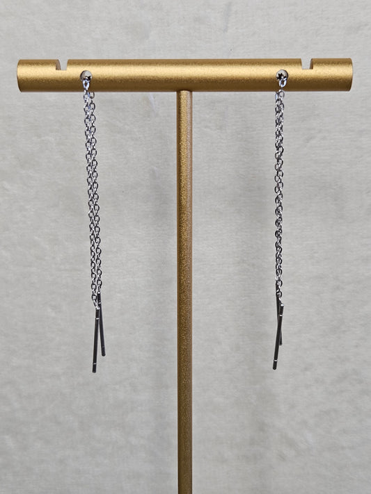 Boucles d'oreilles pendants "Nouveaux horizons" argentée